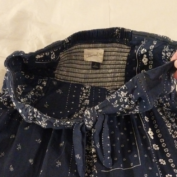 Universal Thread Navy Bandana Print Maxi Skirt with Smocked Waist - Picture 4 of 10